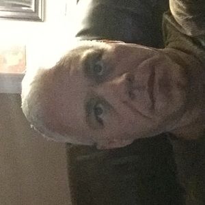 Meet your Posher, Wayne